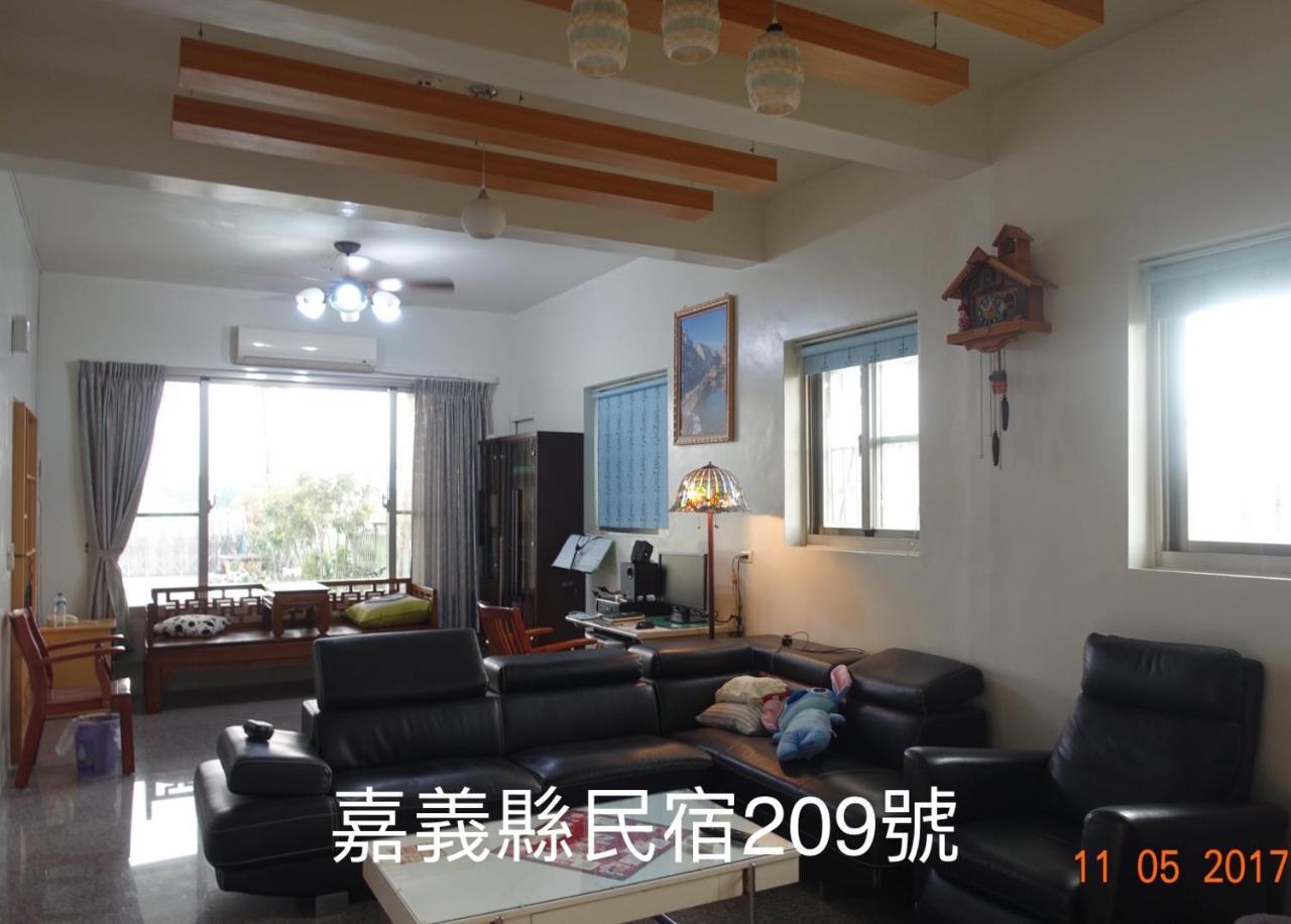 Fu Courtyard Homestay 嘉義市 エクステリア 写真