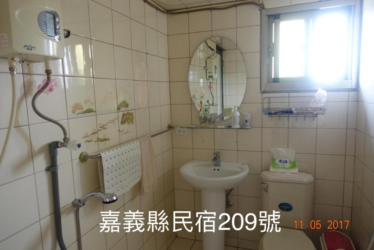 Fu Courtyard Homestay 嘉義市 エクステリア 写真